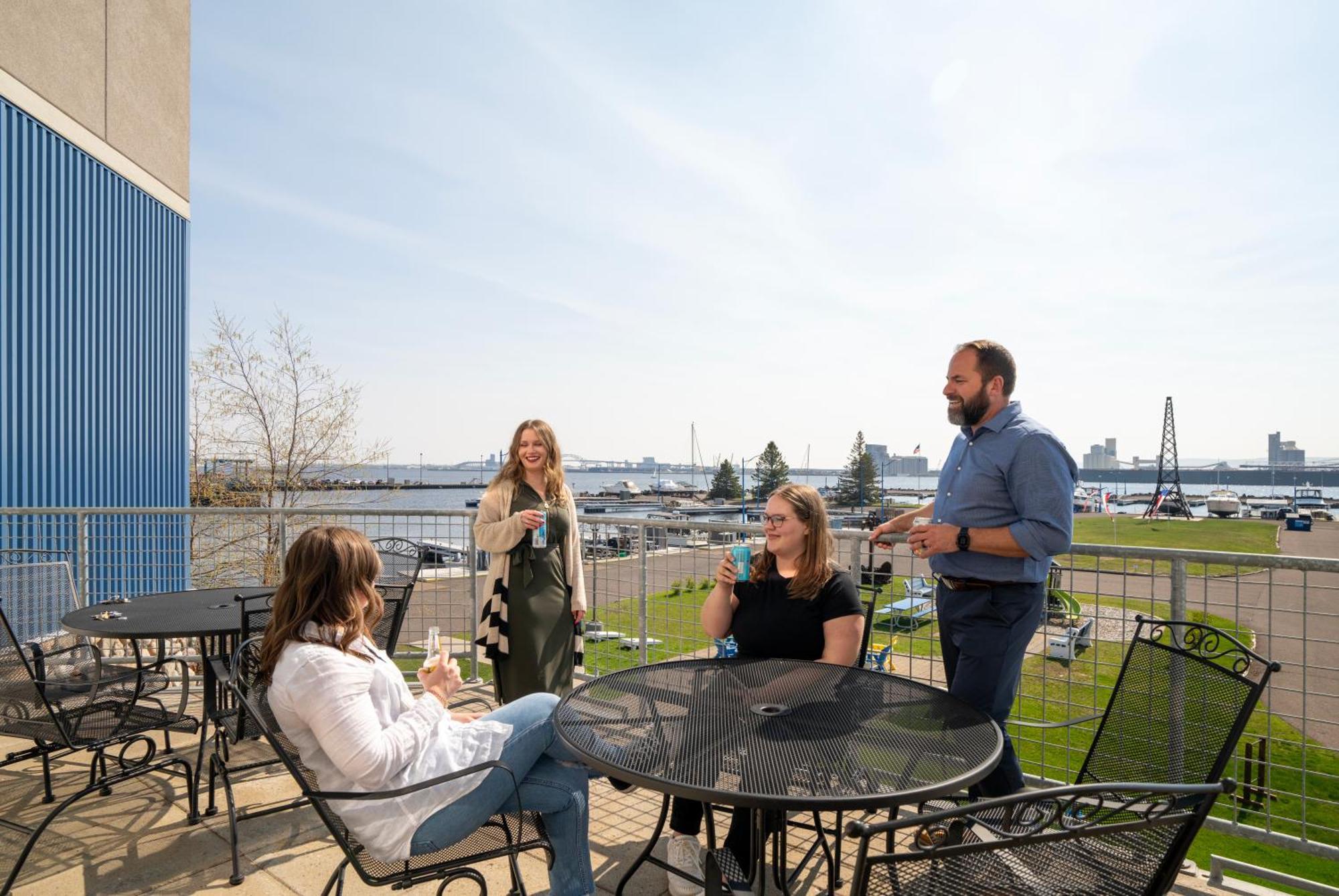 Park Point Marina Inn Duluth Buitenkant foto
